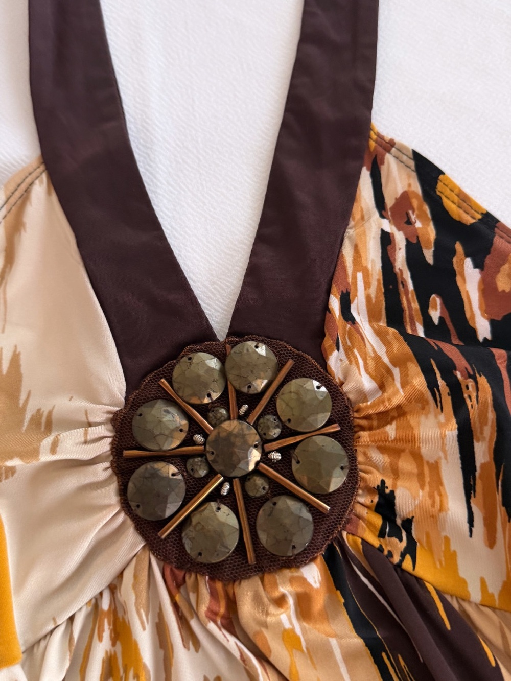 Vintage HeartSoul Halter Handkerchief Top
Abstract Animal Print Brown Gold - Picture 4 of 6